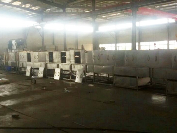 Crystal silicon turnover box cleaning and drying machine (ordered by Jiangxi Jingke)